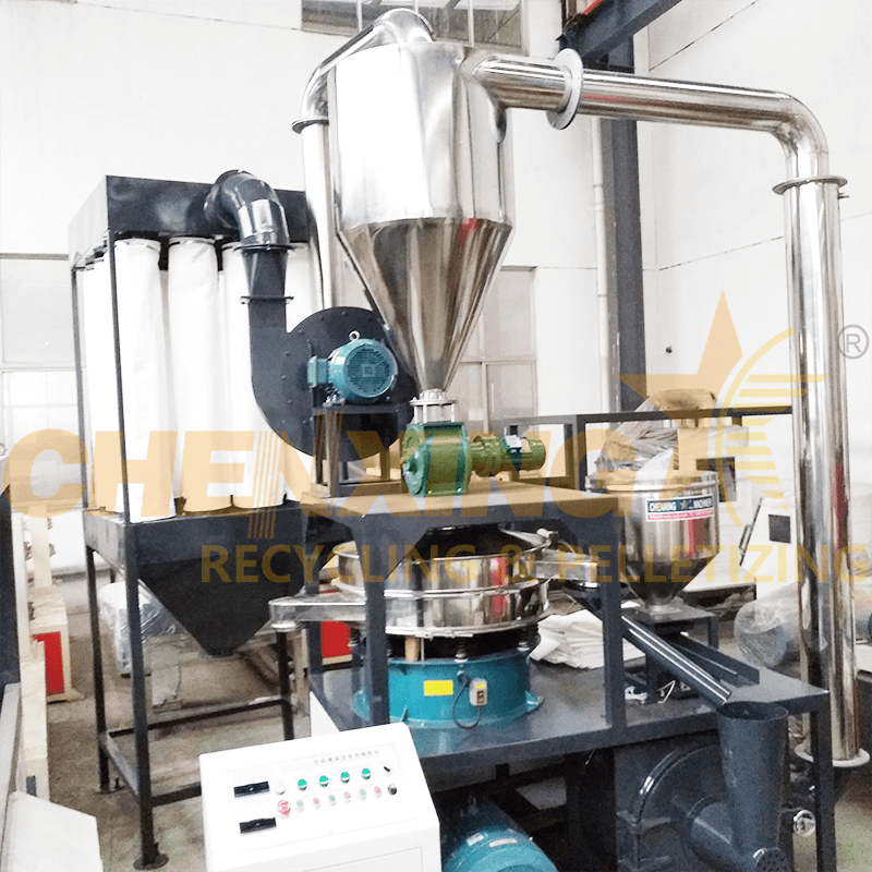 PVC pulverizer
